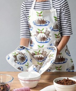 Christmas Apron and Oven Glove - Thornback and Peel - Rabbit and Christmas Pudding1